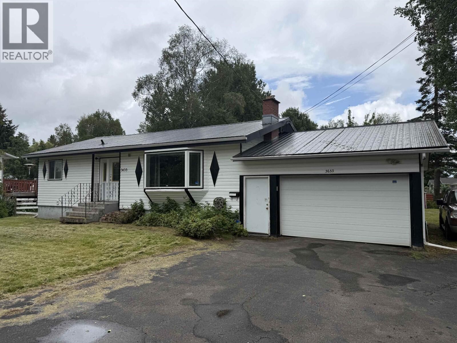 Property Photo: 3633 Eden Drive BC V2K 2L5