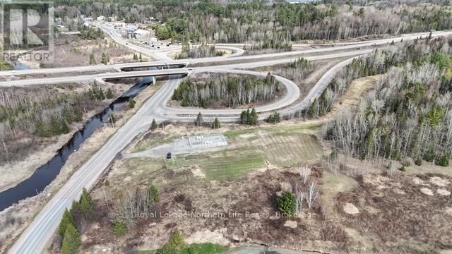 3 Lake Nosbonsing Road — photo 1