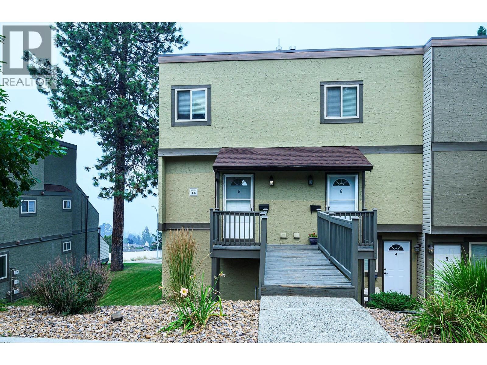 Property Photo: 1750 Summit Drive 6 BC V2E 1Y1