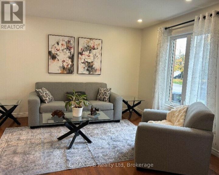 Property Photo: 29 Dunsford Crescent ON N4X 1A5