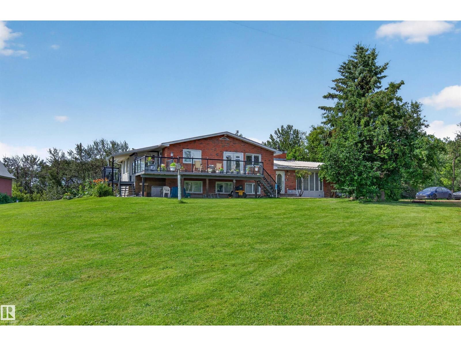 Property Photo: 56505 Rge Road 233 AB T0A 1N4