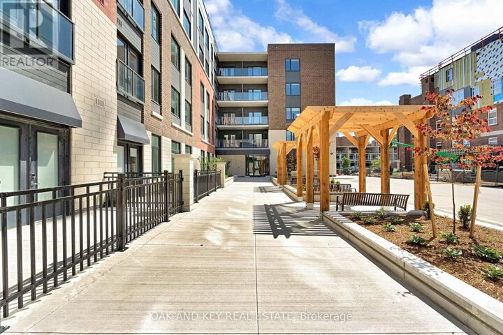 Property Photo:  385 Hill Street 502  ON N6B 1E4 