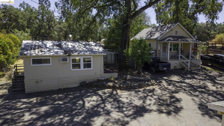 Property Photo:  18493 Jamestown Road  CA 95327 