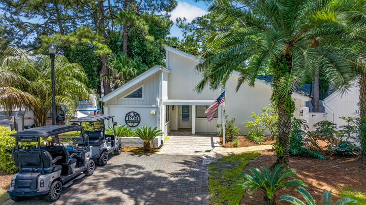 Property Photo:  496 Linkside Drive  FL 32550 