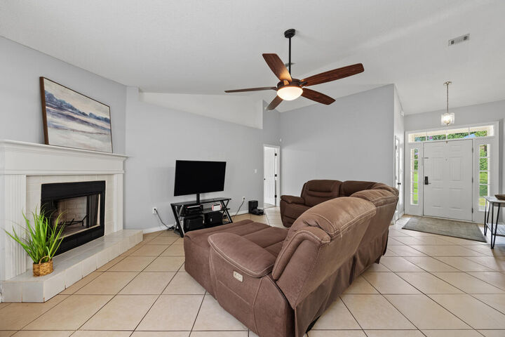 Property Photo:  5187 Whitehurst Lane  FL 32536 