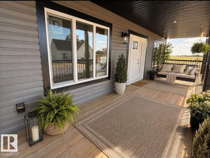Property Photo: 114 Alberta Street AB T0B 2M0