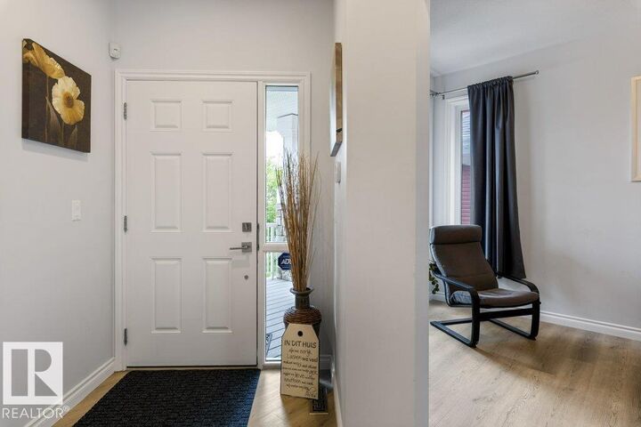 Property Photo: 2335 Sparrow Crescent NW AB T5S 0G8