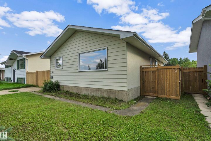 Property Photo: 148 Corinthia Drive AB T9E 4G3