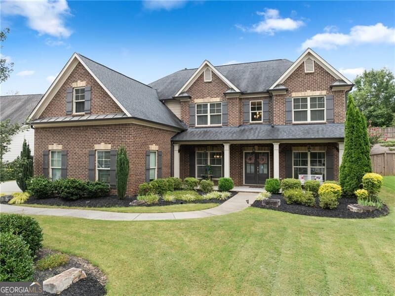 Property Photo: 6910 Concord Brook Lane GA 30028