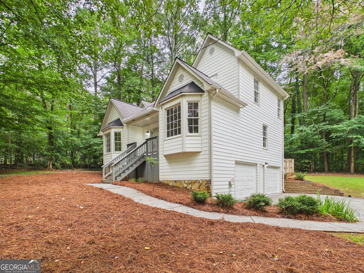 Property Photo: 2855 Autumn Drive GA 30115