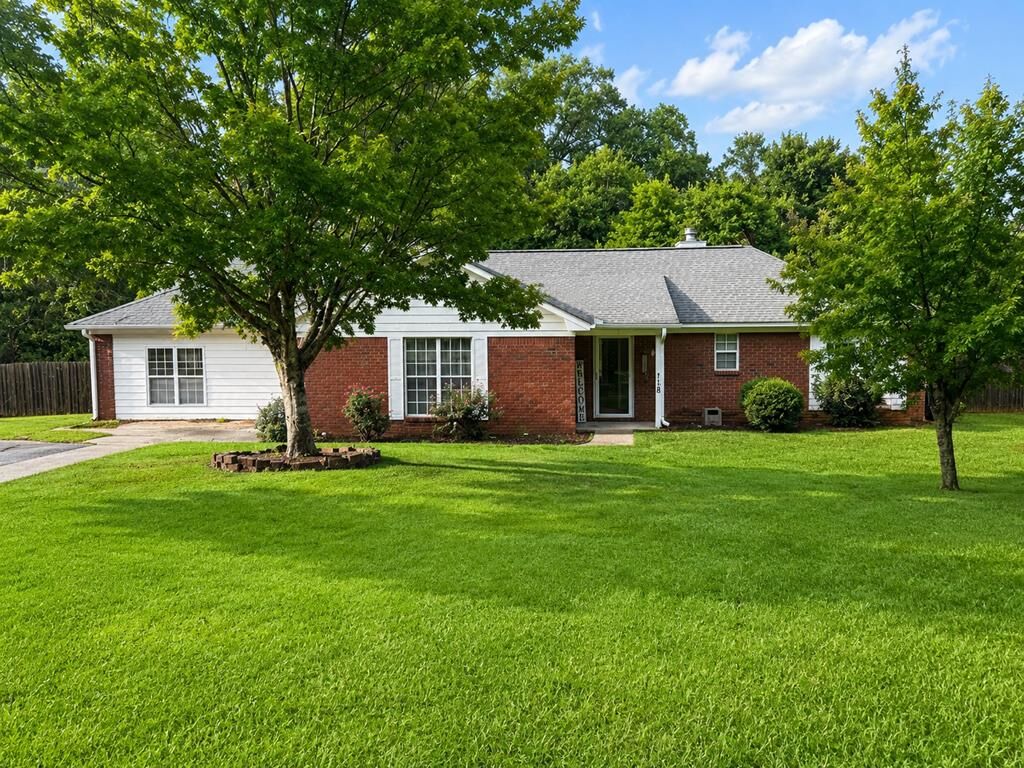 Property Photo:  118 Springdale Drive  GA 31822 