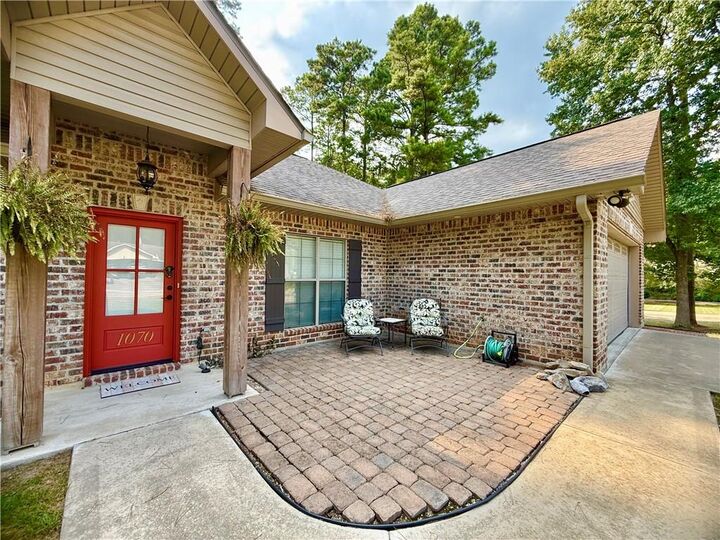 Property Photo:  1070 Wilburg Circle  LA 71342 