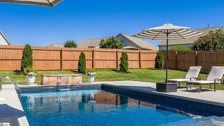 Property Photo:  709 Arnica Drive  SC 29334 
