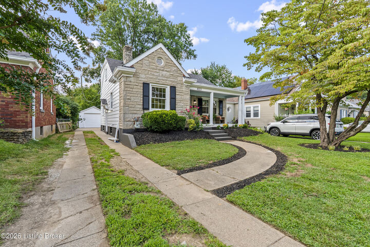 Property Photo:  4023 Hycliffe Ave  KY 40207 