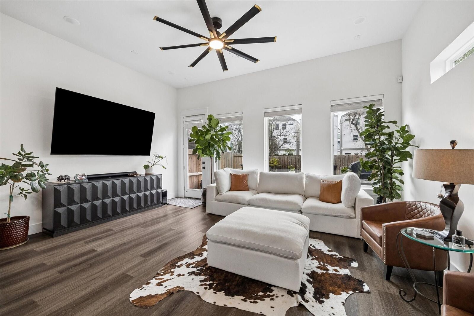 Property Photo:  5318 Wunder Lane  TX 77091 