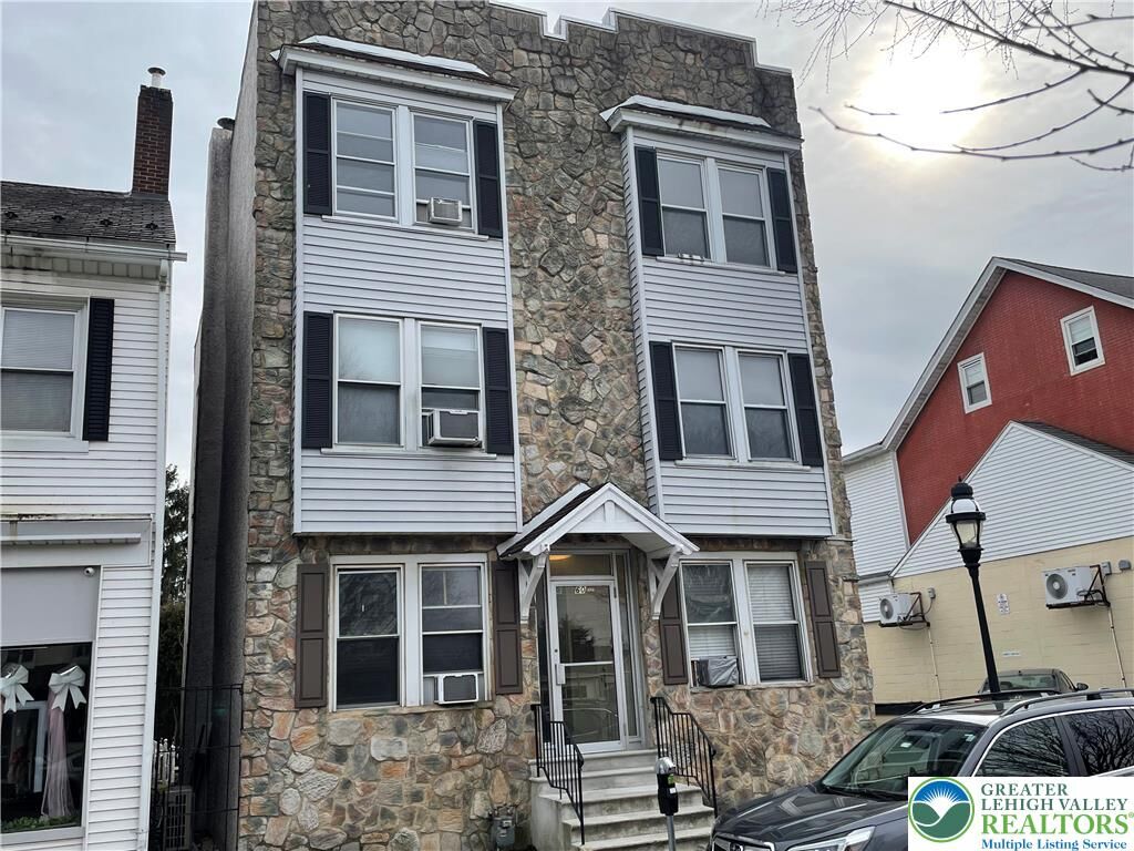 Property Photo:  60 E Broad Street 2  PA 18018 