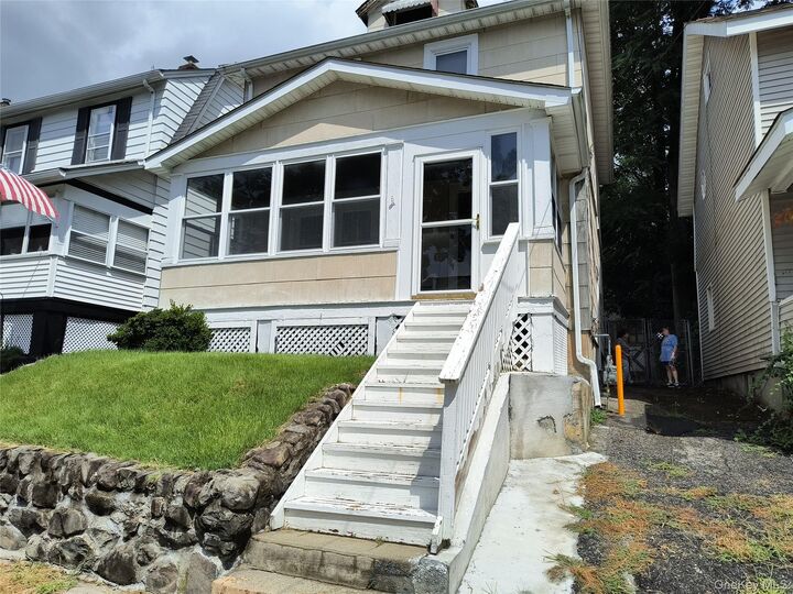 Property Photo: 492 1st Street NY 12550
