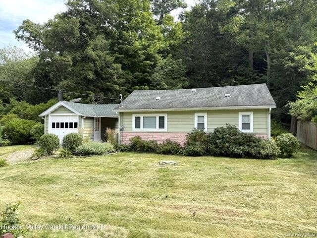 Property Photo:  2946 State Route 32  NY 12401 
