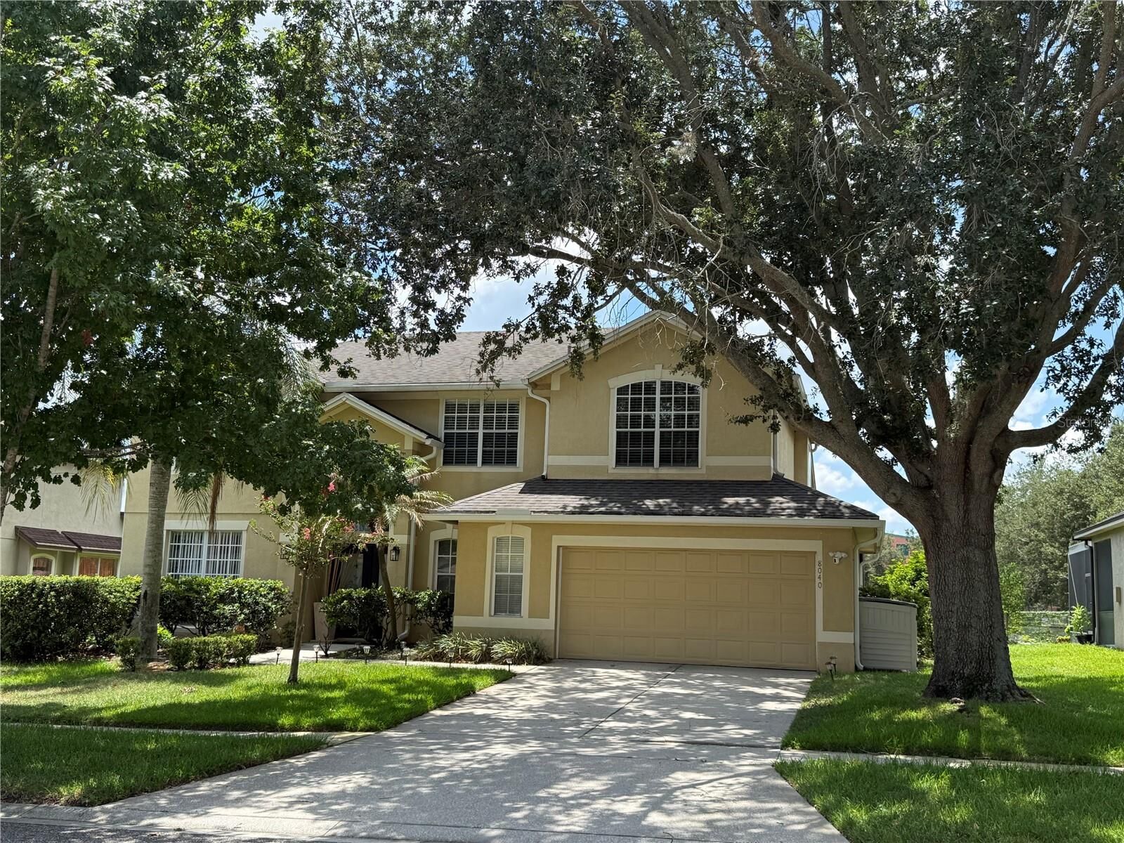 Property Photo: 8040 Solitaire Court FL 32836