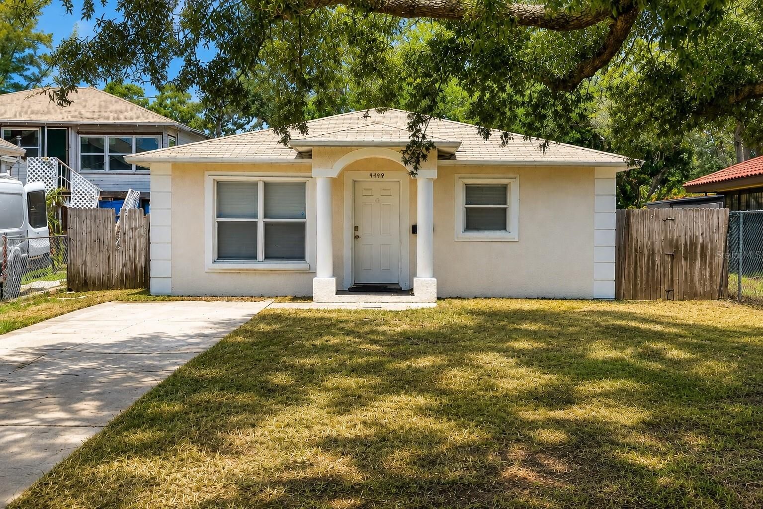 Property Photo: 4419 18th Avenue S FL 33711