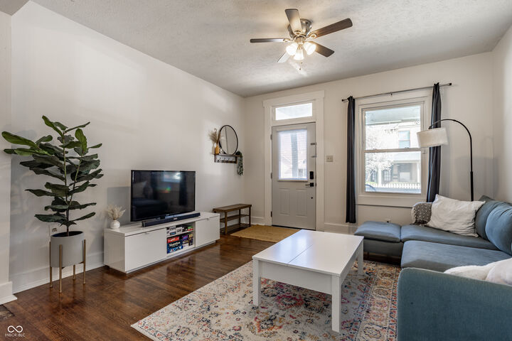 Property Photo: 919 Prospect Street IN 46203