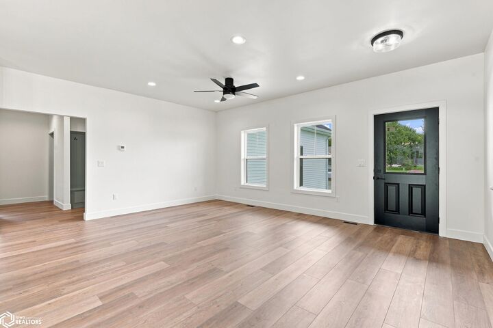 Property Photo: 209 Laci Dru Drive IA 52637