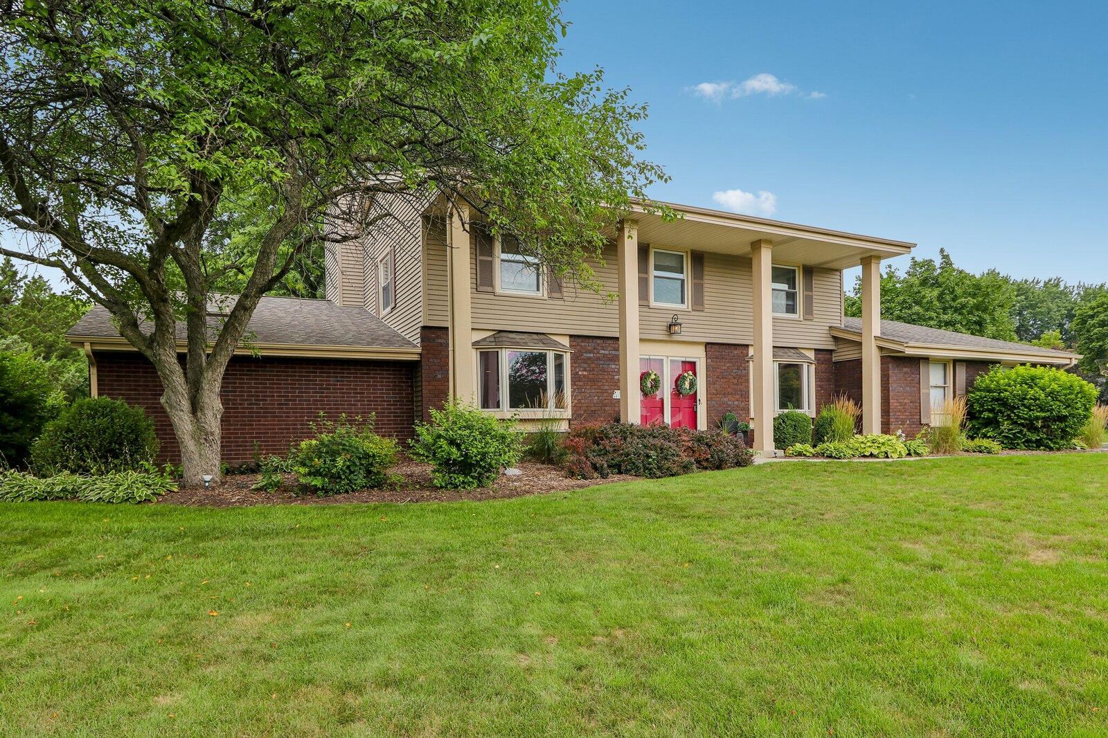 Property Photo:  W182n8323 Georgetown Dr  WI 53051 