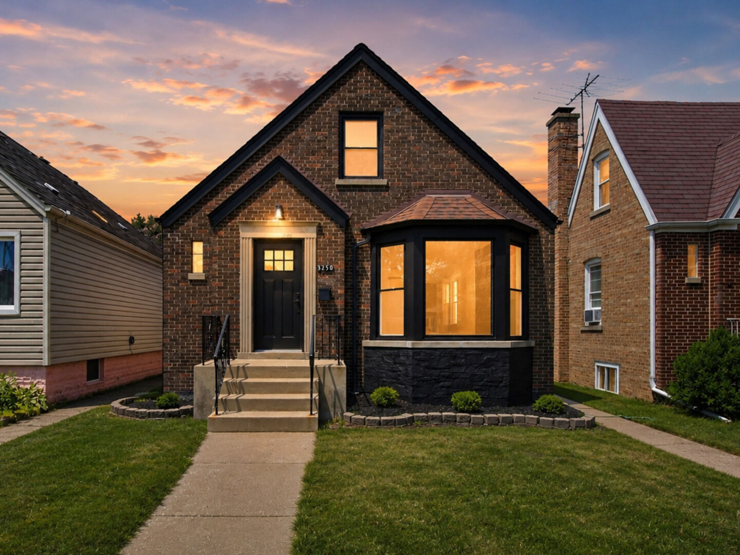 Property Photo: 3250 N Olcott Avenue IL 60634