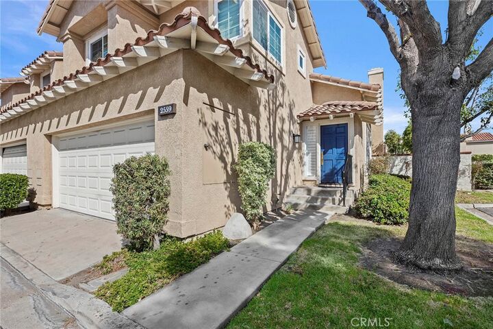 Property Photo: 2559 Avenita Alpera CA 92782