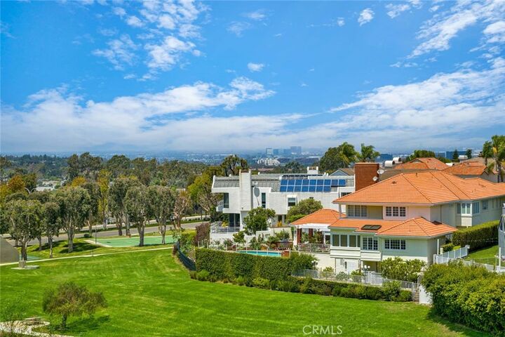 Property Photo:  2127 Yacht Julia  CA 92660 