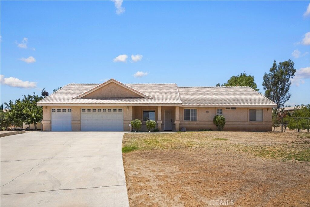Property Photo:  9925 Appleton Street  CA 92392 
