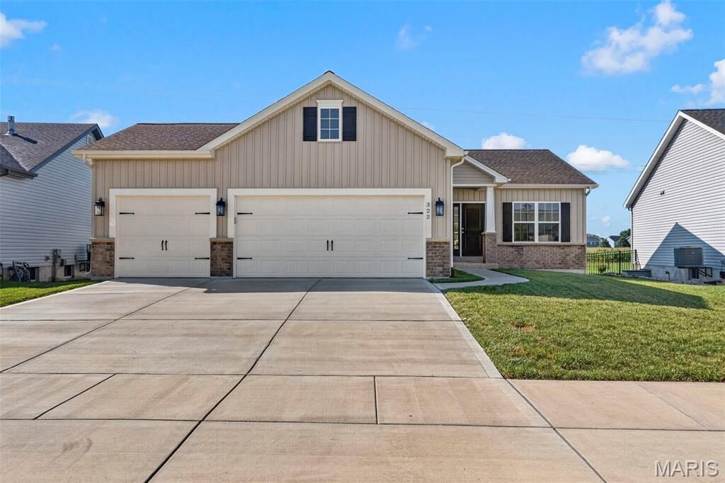 Property Photo:  322 Summer Glen Lane  MO 63301 