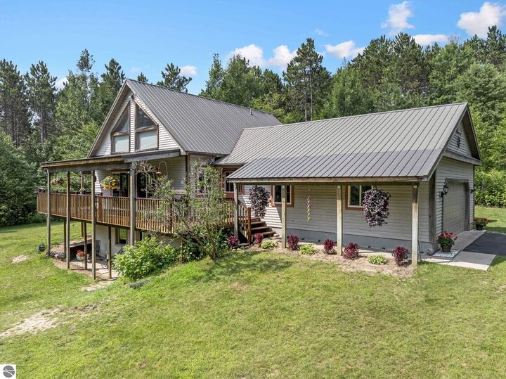 Property Photo:  5312 Samels Road  MI 49690 
