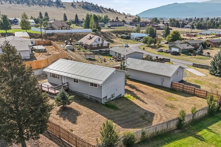 Property Photo: 5 Lenore Lane MT 59632