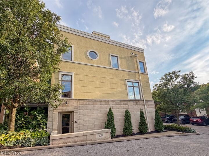 Property Photo:  2011 Villa Carabelli Drive  OH 44106 