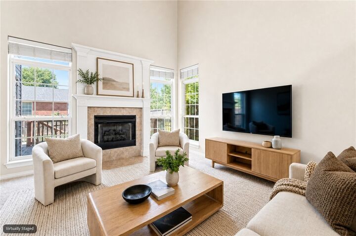 Property Photo:  1821 N Cannondale Drive  AR 72704 