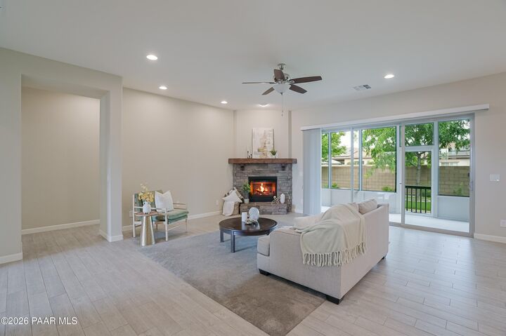 Property Photo:  8248 N Sunset Ridge  AZ 86315 