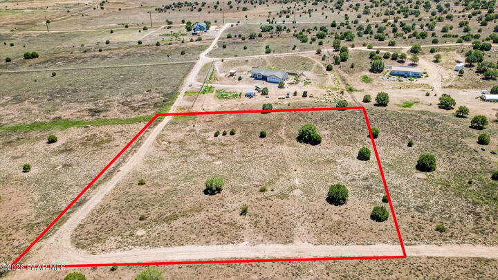 Property Photo:  6210 N Poulsen Lane  AZ 86323 