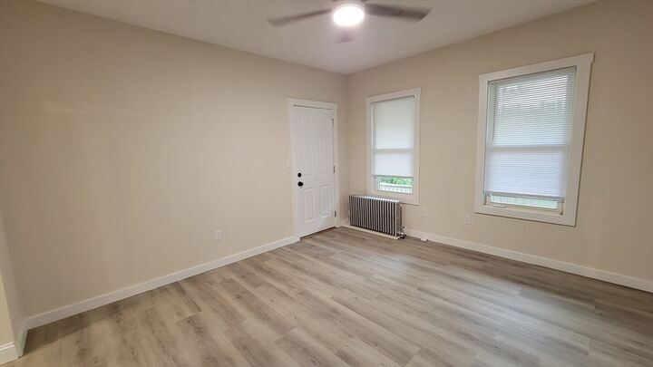 Property Photo:  64 Edinboro St 1  MA 01752 