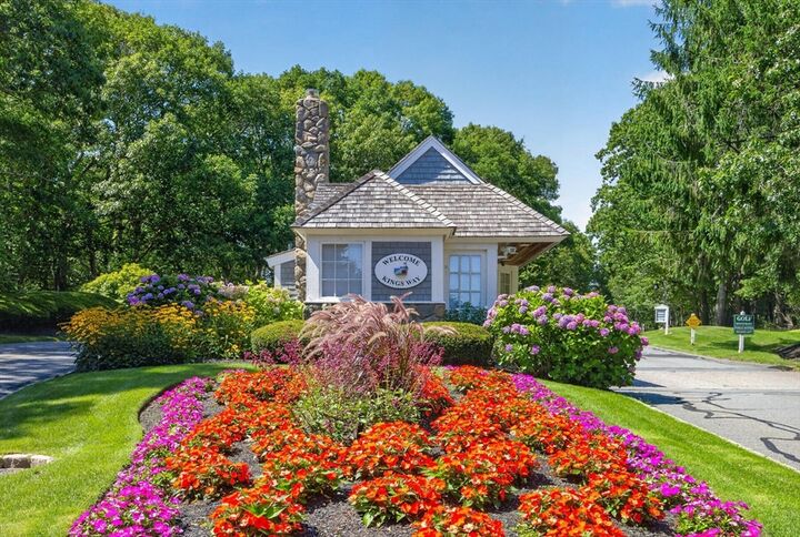 Property Photo:  22 Blueberry Path 22  MA 02601 