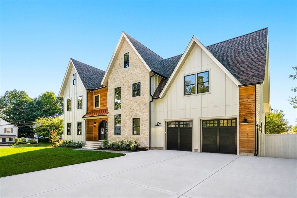 Property Photo:  33 Harbor View Park  MA 02186 