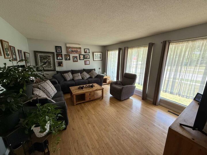 Property Photo: 129 Tamarack Avenue AB T7V 1C8