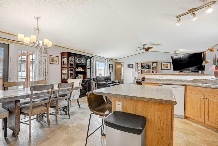 Property Photo: 9511 111 Avenue AB T0H 0W1