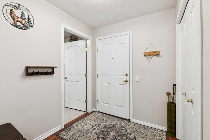 Property Photo: 1818 Simcoe Boulevard SW 3238 AB T3H 3L9
