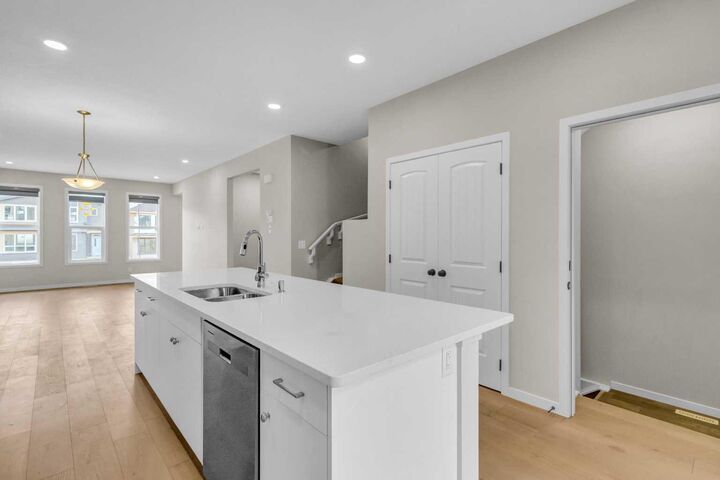Property Photo: 249 Aquila Drive NW AB T3R 1Y6