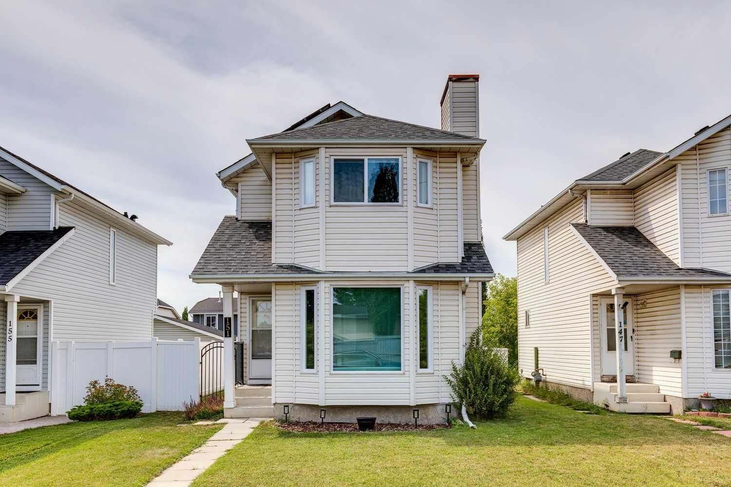 Property Photo: 151 Rivercrest Close SE AB T2C 4H3