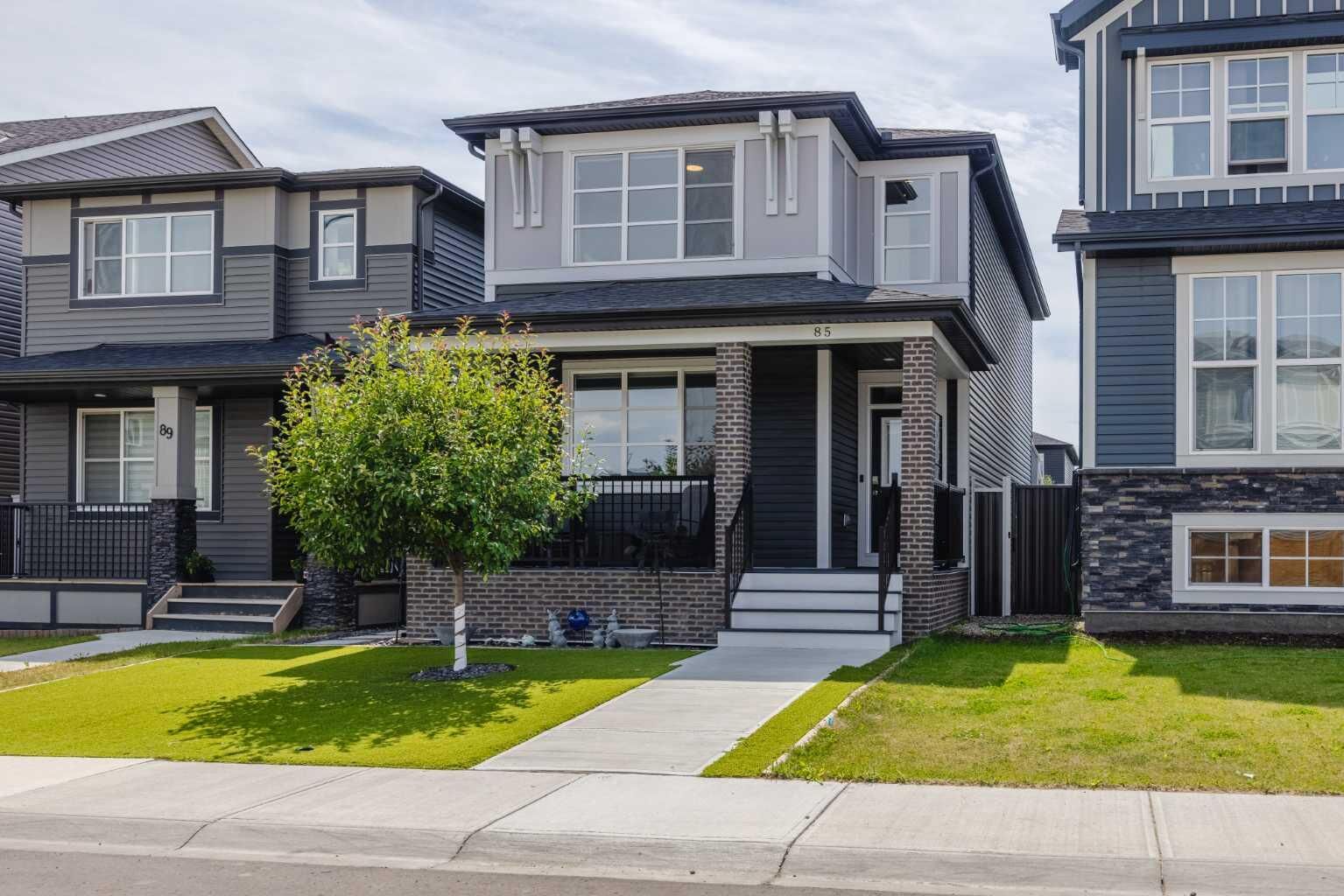 Property Photo: 85 Legacy Glen Point SE AB T2X 4T4