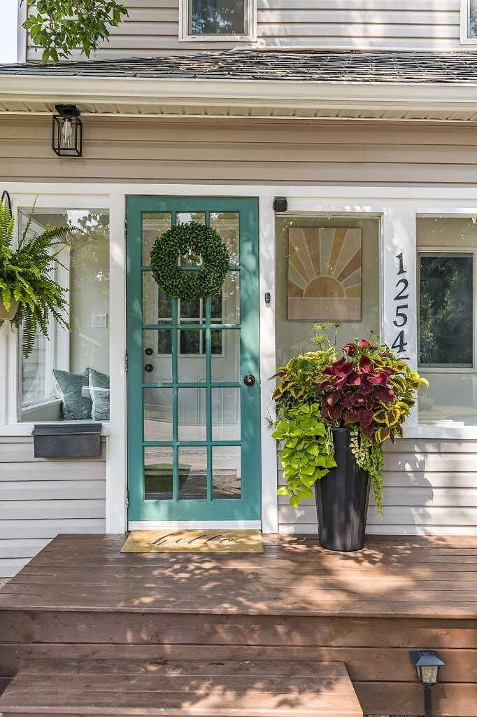 Property Photo: 1254 Queen Street SE AB T1A 1B5