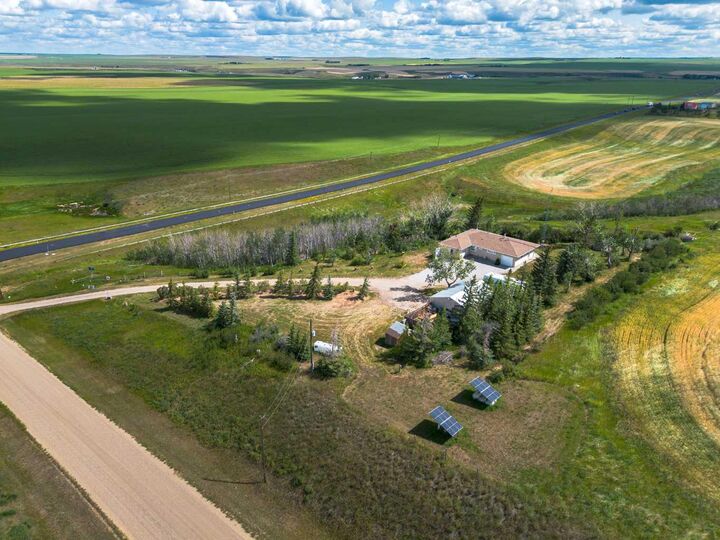 Property Photo: 311081 Range Road 225 AB T0M 2A0