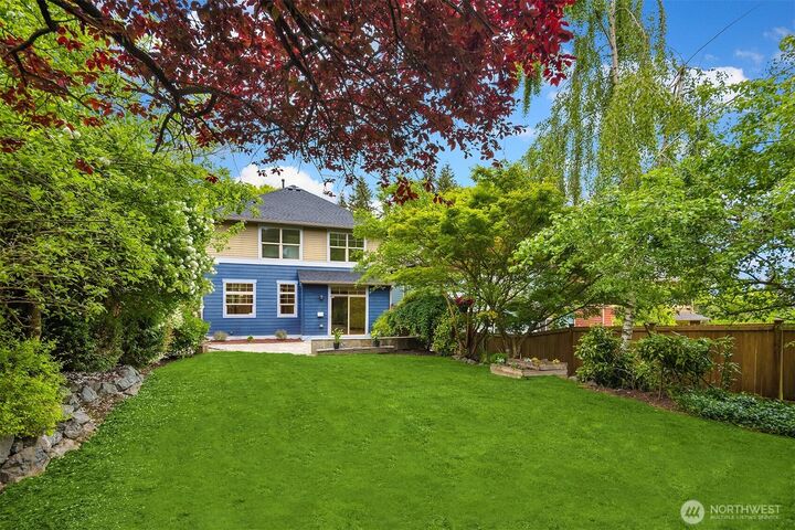 Property Photo: 1905 NE 125th Street WA 98125